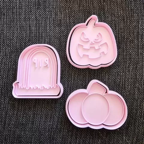 Halloween cutter set x3
