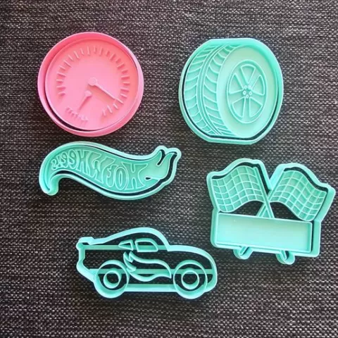 Hotwheels cutter set