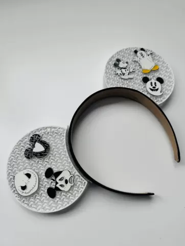 Pin Trading Ears