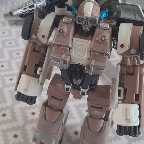 Transformers studio series 108 wheeljack shoulder blaster support