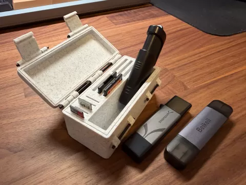 SD Card Box
