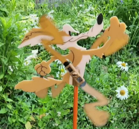 Wile E. Coyote Wind Spinner