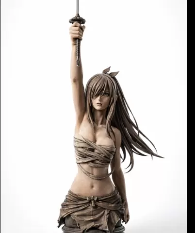 Busto Erza