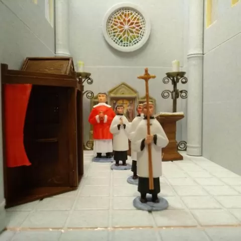 Altar boy santons