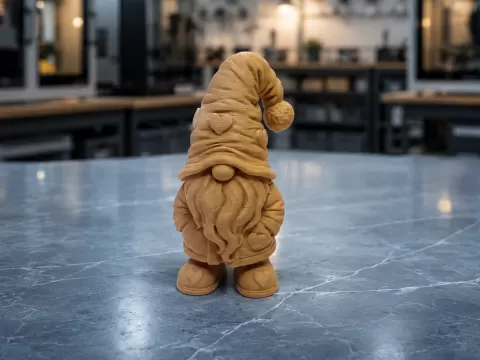 Herzenswichtel mit Zipfelmuetze und Liebesglueck