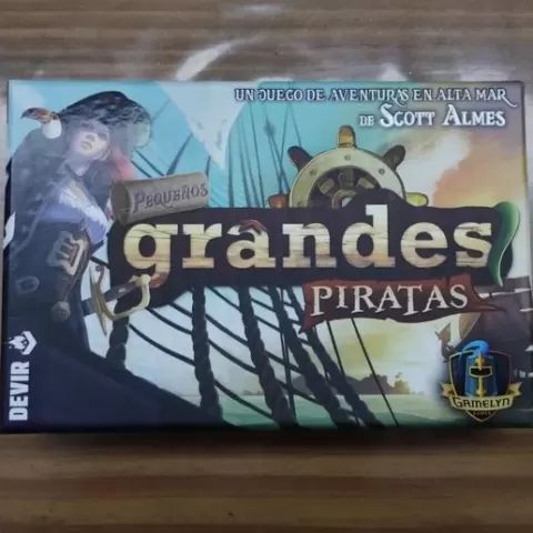 Tiny Epic Pirates insert