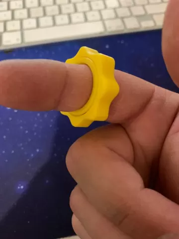 Finger spinner V2