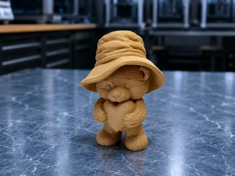 Herzbaerchen mit Schlapphut und Kuschelzauber