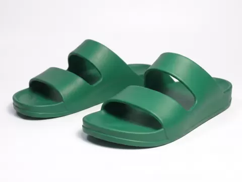 Beach sandals 2
