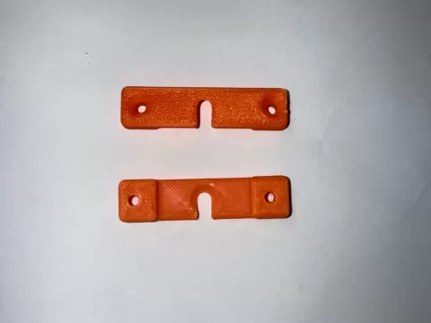 Picture hanger