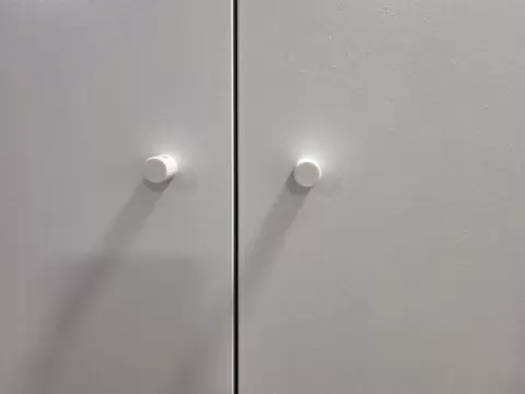 Puxador Minimalista para Guarda-Roupa IKEA PLATSA