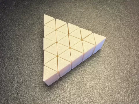 Triangle Cutting Tool Articulated