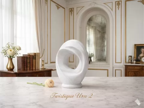Twistique Urn 2