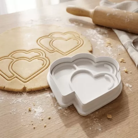 Three Overlapping Hearts Cookie Cutters And Stamp