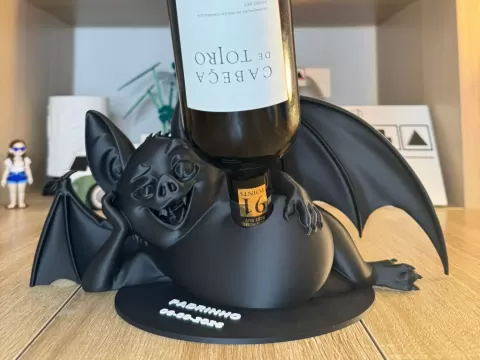 Drunk Bat Wine Holder