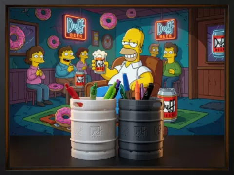 Barrel beer duff pencil holder