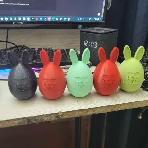 Bunny Eared Hollow Easter Egg (Threaded)