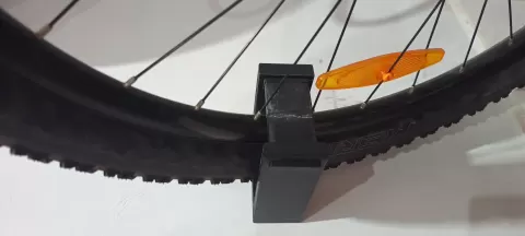 Simple Bike Wall Mount