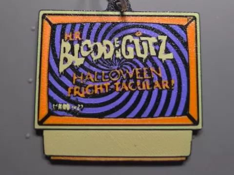HHN 35 2026 Blood EN Guts House Keychain