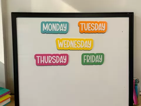 Classroom - Weekday Magnet Sets