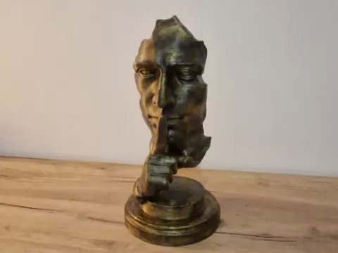 man face sculpture