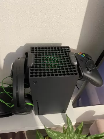 XBox Series X Headset holder