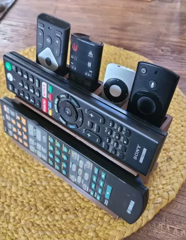 Remote Holder - Multiple Sizes - Tabletopby Neilware3D