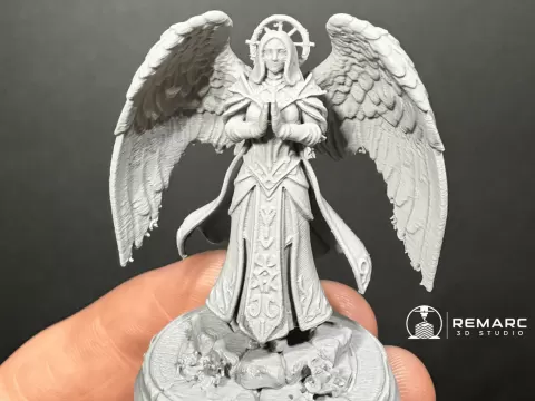 Angel Cleric - 50mm