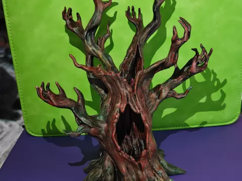 Haunted Handy Tree