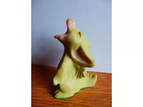 Pocket Dragon saying "AAAHHH"