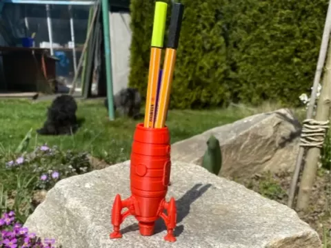 Retro Rocket Pen Holder