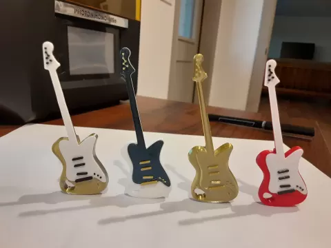 Mini Electric Guitar/ Guitar Keychain