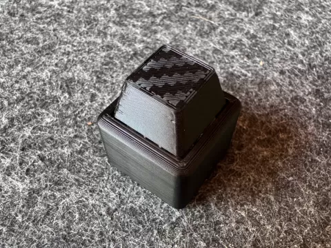 clicky keyboard fidget