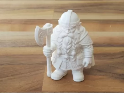 Dwarf Warrior miniature