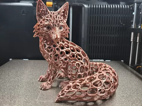 Voronoi Fox – Elegant Nature Art Sculpture