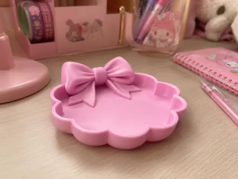 Pretty Bow Scalloped Trinket Dish