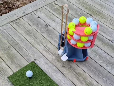 Golf ball dispenser pro