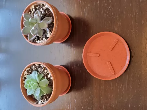 Planter Pot Saucer/Coaster/Tray - Easily Scalable and Water-Proof