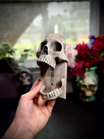 Skull light switch cover
