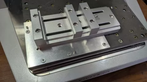 Carvera (Air) alignment square for the FoxAlien low profile vise