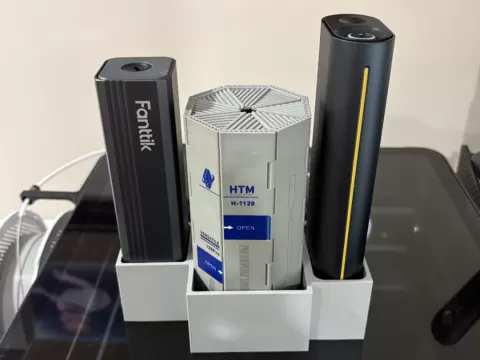 Fanttik Case Holder