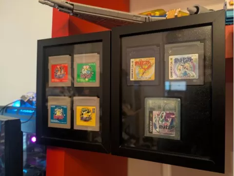 Gameboy Display frame inserts