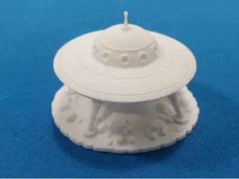 UFO miniature