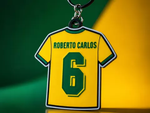 Roberto Carlos #6 jersey keychain