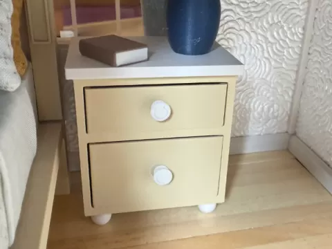 Dollhouse Nightstand 1:12 Scale
