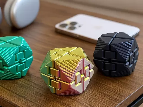 Fidget Cube toy