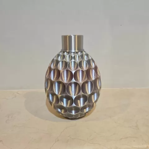 Orb vase