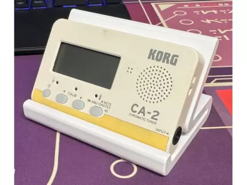 Simple Stand for Korg Guitar Tuner