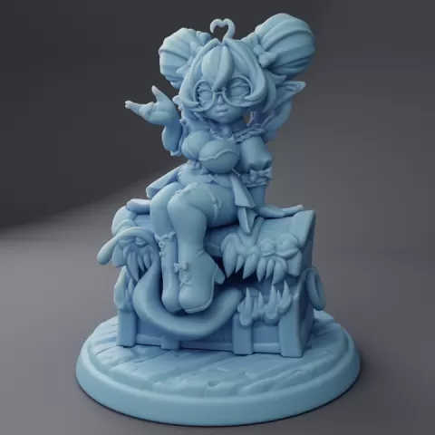 Podge the Goblin ( Female Goblin Townsfolk / NPC with Mimic ) by Twin Goddess Miniatures