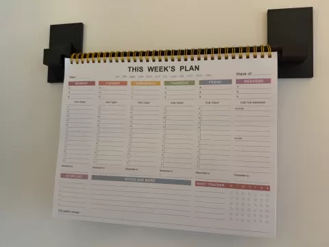Spiral-Bound Calendar Wall Hanger — Lift-Out Rod